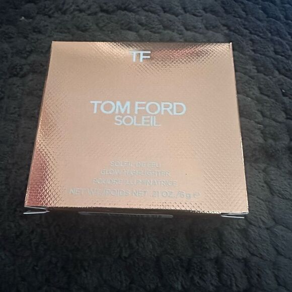 Tom Ford Soleil de Feu Glow Highlighter - Picture 3 of 11